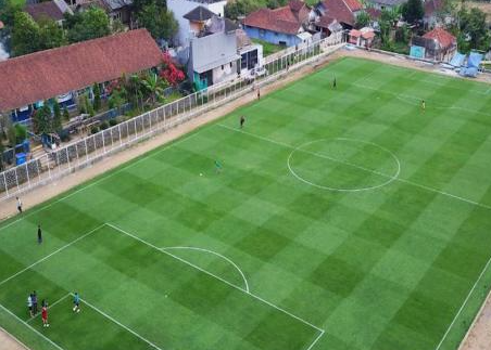 Mengapa Sepak Bola Harus Menggunakan Lapangan Yang Besar?
