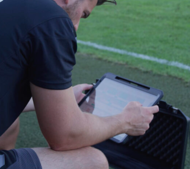 video-recorder-untuk-pelatih-sepak-bola