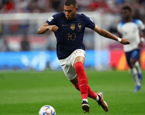 kylian-mbappe-resmi-perkuat-real-madrid-musim-2025