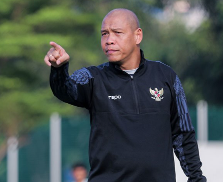 apakah-nova-arianto-akan-dipromosikan-jadi-pelatih-u-20