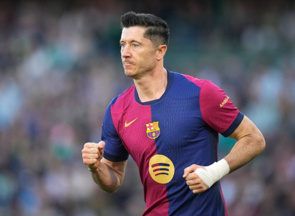barcelona-sedang-mencari-sosok-pengganti-lewandowski