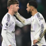 jack-fletcher-memicu-beragam-reaksi-supporter-mu