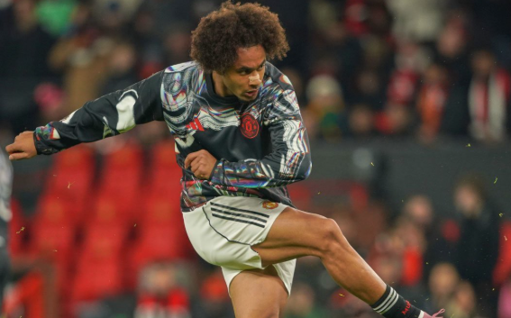 mu-tidak-perbolehkan-joshua-zirkzee-pindah-ke-as-roma