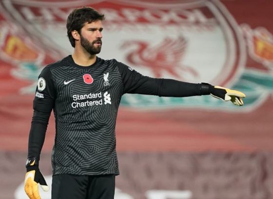 peran-kiper-modern-dalam-membangun-serangan-tim