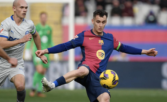 Barcelona Tolak Lepas Marc Casado Januari Ini