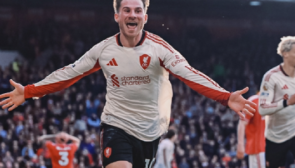 Liverpool Raih Kemenangan Dramatis