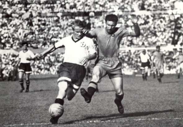 Sejarah Sepak Bola Dunia: Evolusi Menuju Industri Global