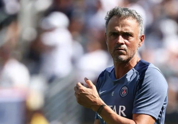 Evolusi Taktik Sepak Bola Modern yang Berbasis Data Analisis